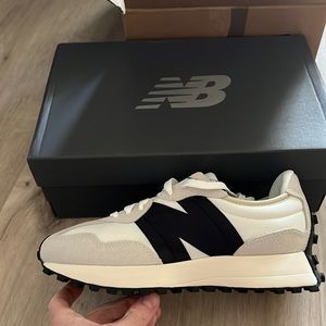 New Balance 327 unisex sea salt/black.  Women’s size 8.